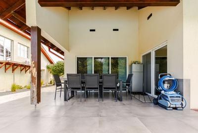 Casa individuala cu piscina - Comision 0% - 28