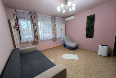 Apartament cu 3 camere semidecomandat în Giulești