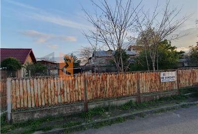 Teren Construcții intravilan de 299 mp, în 1 Decembrie