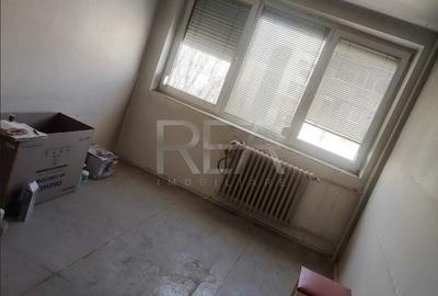 2 camere, et 9/10, bloc tip R,  52 mp- Drumul Taberei - 2
