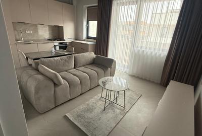 Apartament cu 2 camere decomandat, mobilat în Tomis Nord