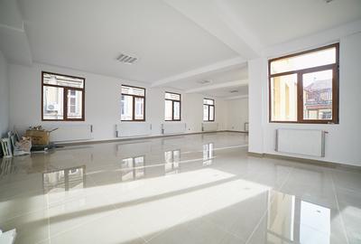 PREȚ REDUS CU 60.000 EURO - Cladire lângă Teatrul de Stat - 6