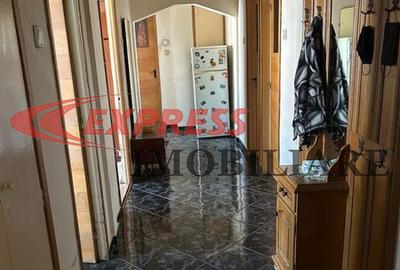 Apartament cu 3 camere decomandat în Nicolae Grigorescu