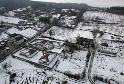 Teren Construcții intravilan de 3000 mp, în Nord-Vest