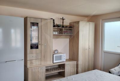 Se vinde casa cu anexe in Valea Calda - 9