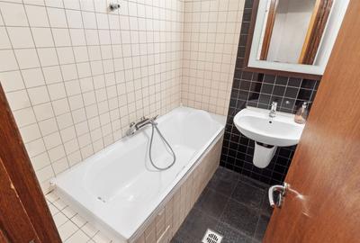 2 Camere Imens Decomandat Drumul Sarii Bloc Rusesc Cotroceni Razoare - 8