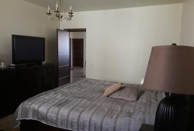 Parc Bazilescu,S+P+1+Pod ,constr 2007,Sutila 340mp, 6 cam, 5 bai, garaj 2 masini - 3