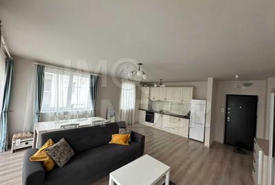 Apartament cu 3 camere semidecomandat, mobilat în Bună Ziua