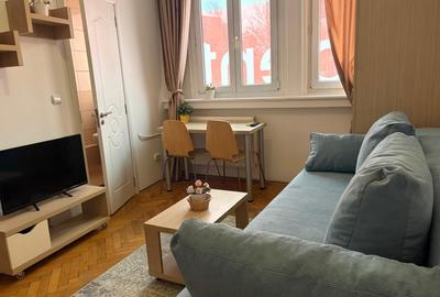 PIATA ROMANA *GARSONIERA * MOBILATA SI UTILATA* CENTRALA PROPRIE - 1