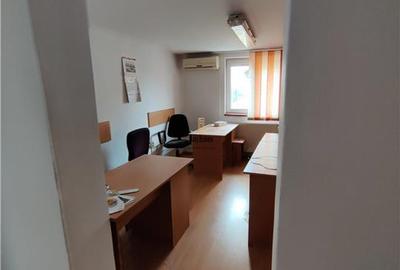 Spatii Birouri - 1200 mp - Zona Centrala - 29