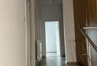 Vilă Duplex de Închiriat – 4 Camere, Curte Privată și Zonă Liniștită î - 4