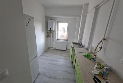Inchiriere apartament ideal pentru activitate de birou zona Prefectura Centru, C - 7