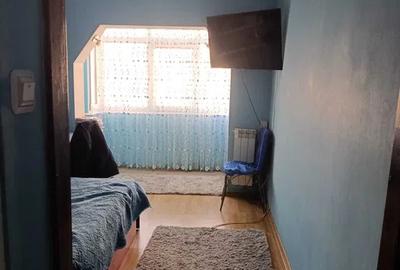 Apartament 3 camere decomandat, etajul 2/4, zona Metalurgie - 4