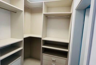 Ocazie! Casa ultrafinisata, mobilata, cu garaj si parcare - 8