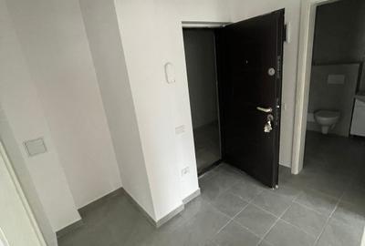 Apartament 2 camere decomandaat,Metrou-Berceni 5 min - 5