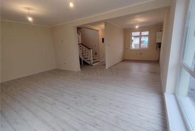 Casa Individuala Superba - 501 mp teren - toate utilitatile - 12