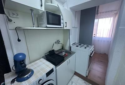 Apartament 3 camere | zona Sebeș| etaj 4 - 4