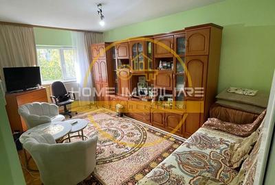 Apartament cu 2 camere decomandat, mobilat în Nicolina