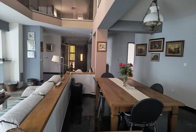 Casa cu 5 camere, 234mp utili, 700mp teren, Borhanci - 2