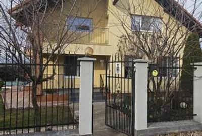 Casă individuală cu 5 camere în Rulmentul