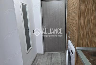 Garsonieră LUX de Închiriat (COD 08)– Mamaia Central (Etaj 2) - 1