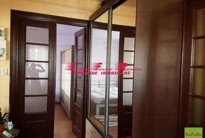 EFR UPGRADE - Casa cocheta (parter si curte) inchiriere zona str Gherghel - Dome - 4