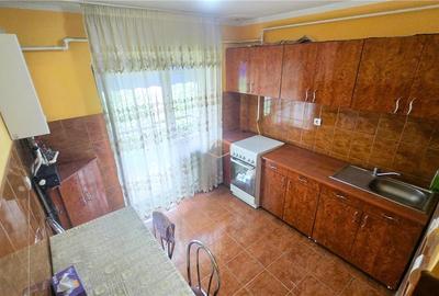 VIDEO | Apartament decomandat cu 2 camere si 2 balcoane | Micro 17 - 10