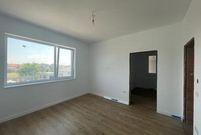Duplex 5 camere separat prin CT Mosnita Noua - 8