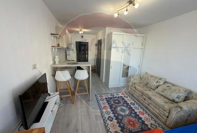 Apartament cu 1 camere semidecomandat, mobilat în UTA
