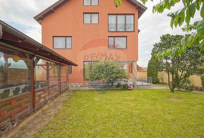 VILA SANNE – 10 camere, teren 1300 mp, Hălchiu - 14