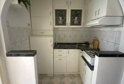 Garsonieră utilată, mobilată, str Uzinelor, după Podul CFR, tel 0749645066 - 3