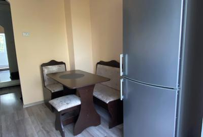 Apartament cu 2 camere decomandat, etajul 3/4, zona Nicolina - 4