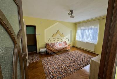 Apartament cu 2 camere decomandat, mobilat în Valea Cetății