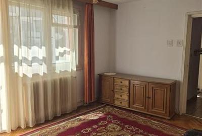 Apartament cu 3 camere decomandat în Gheorgheni