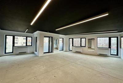 Spatiu de birou de inchiriat - 121 mp  - mentenanta inclusa - 1