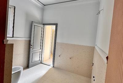 Proprietar, inchiriez apartament ultracentral, 3 camere renovat complet - 13