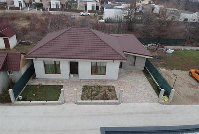 CASA INDIVIDUALA CAMPINEANCA, 300MP TEREN, 135MP  CASA - 1