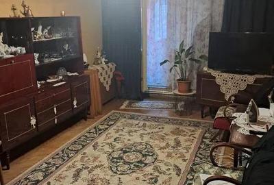 Apartament cu 3 camere decomandat, etaj intermediar- Gara - 1