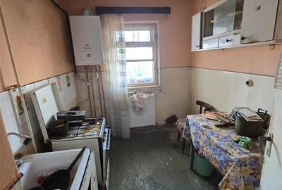 Apartament cu 2 camere decomandat în Dacia