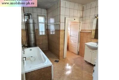 Casa de vanzare - str.Zidari-(Tarcau) - 9