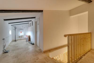 Vilă individuală- P+1+M | 19 camere | 400 mp utili/ 8 parcari - 17