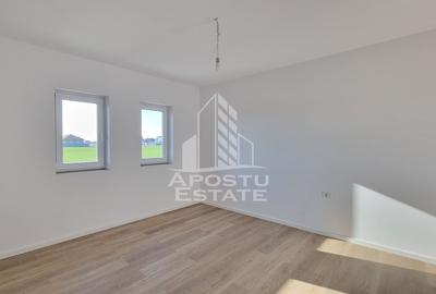 Jumatate de duplex de vanzare, pe parter, cu 3 camere si 2 bai, Sag, Timis - 2
