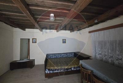 Casă spațioasă 331 mp utili + 5175 mp teren | Piscină interioară - 14