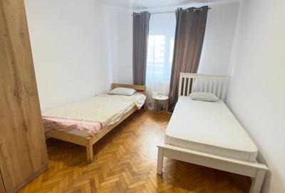 Apartament 3 camere decomandat intrare Răcădău, Str. Carpați - 7