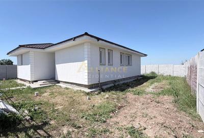 Casa Individuala - 4 camere - 3 bai - 370mp teren - 3