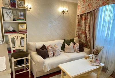 Apartament cu 2 camere decomandat, mobilat în Dorobanți