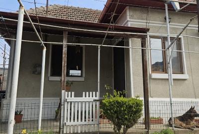 Vand casa si teren Tulcea - 2