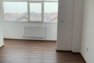 Apartament 2 camere Miroslava, 100 ml de statia de autobuz, str C-tin Langa 40 - 11
