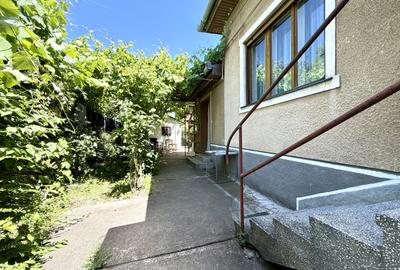 Casa in Timisoara, 3 camere, 70 mp utili, 332 mp teren - Zona Lunei - 1