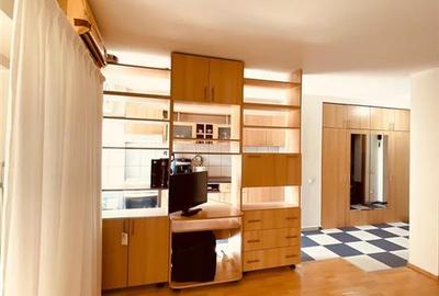 VANZARE GARSONIERA ZONA  MIRCEA VODA NERVA TRAIAN SECTOR 3 - 2